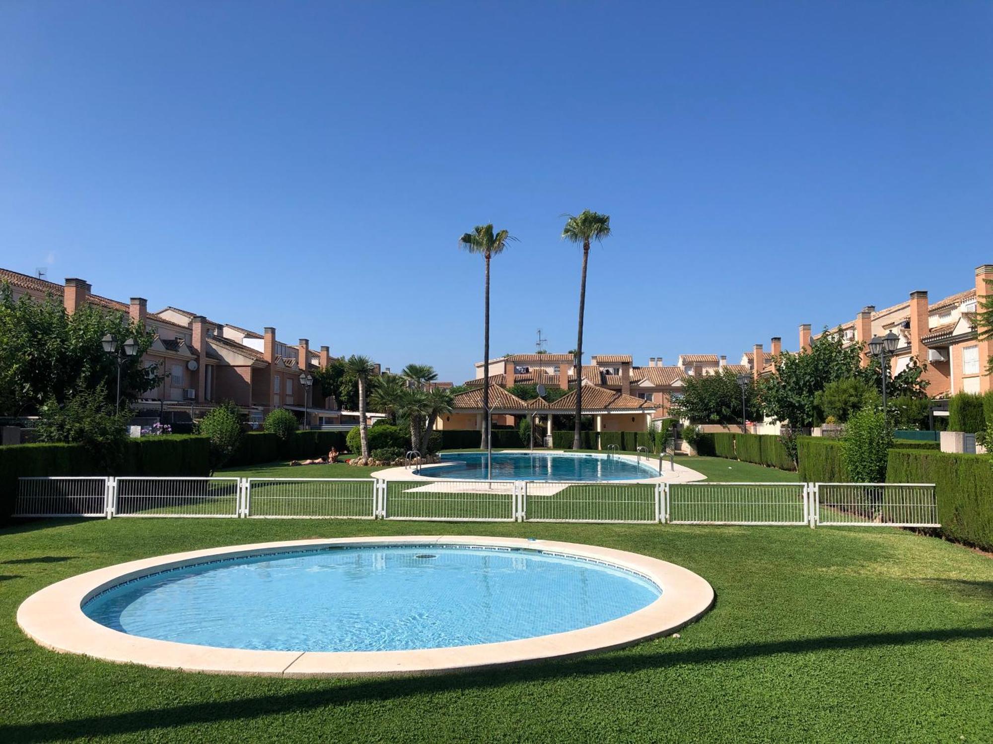 Adosado Para Familias Al Lado De La Playa, Con Piscina Καστεγιόν δε λα Πλάνα Εξωτερικό φωτογραφία