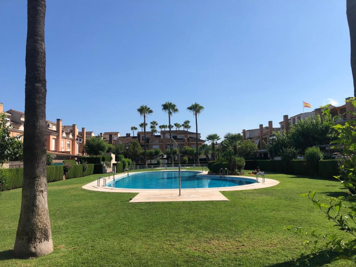 Adosado Para Familias Al Lado De La Playa, Con Piscina Καστεγιόν δε λα Πλάνα Εξωτερικό φωτογραφία